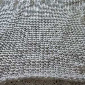Elegant White Crochet Blanket
